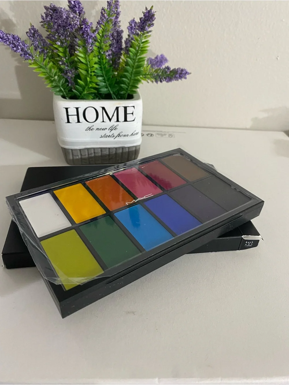 MAC Pro Paintstick x 12 Palette, Full Size 30g/1 oz, Limited Edition,New in Box